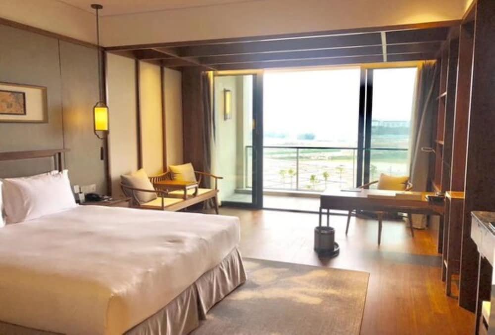 grand skylight international hotel pingshan