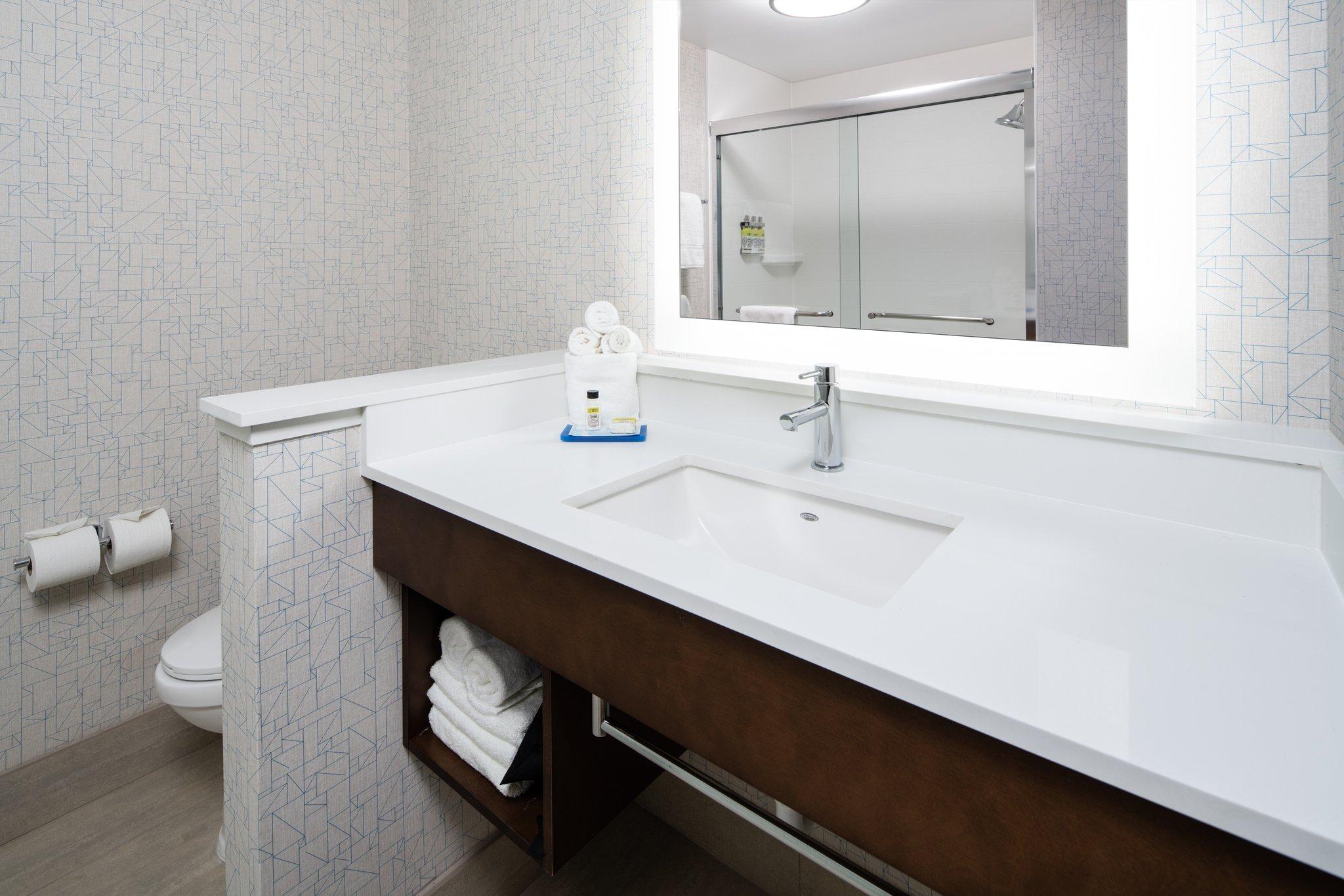 holiday inn express and suites murrieta an ihg hotel