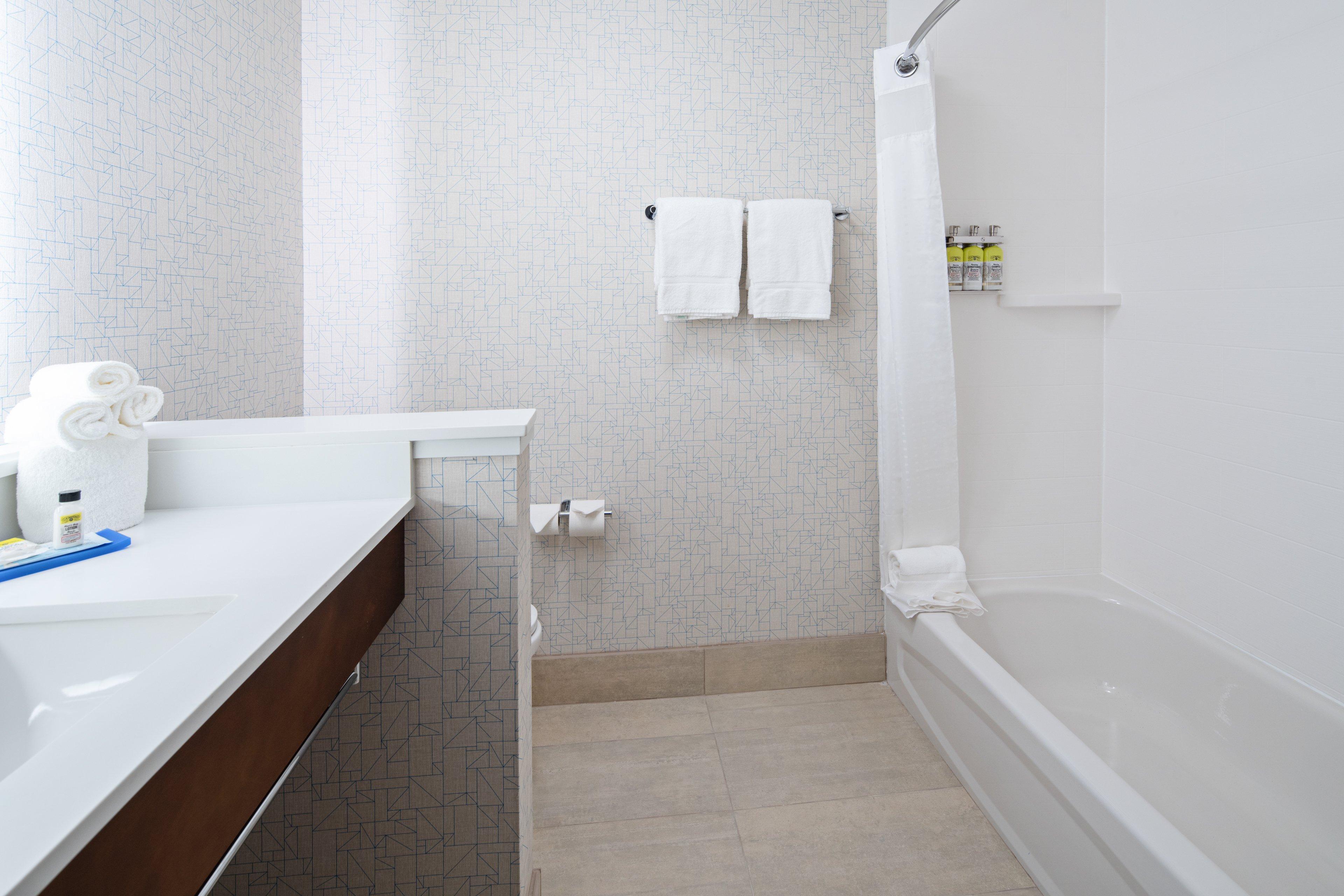 holiday inn express and suites murrieta an ihg hotel
