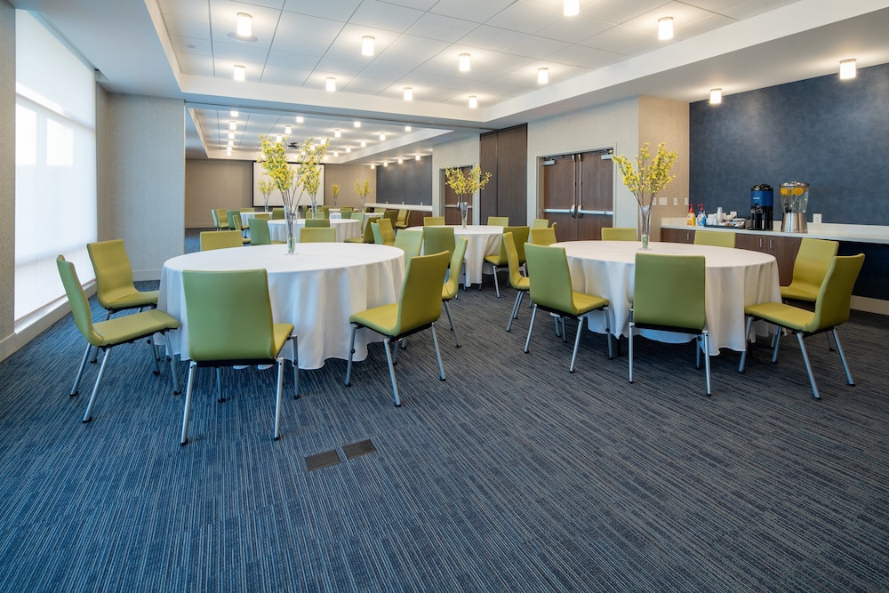 holiday inn express and suites murrieta an ihg hotel