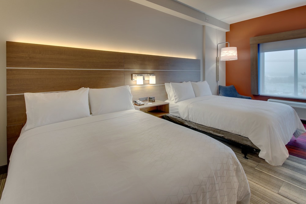 hol inn exp nashville metrocenter downtown