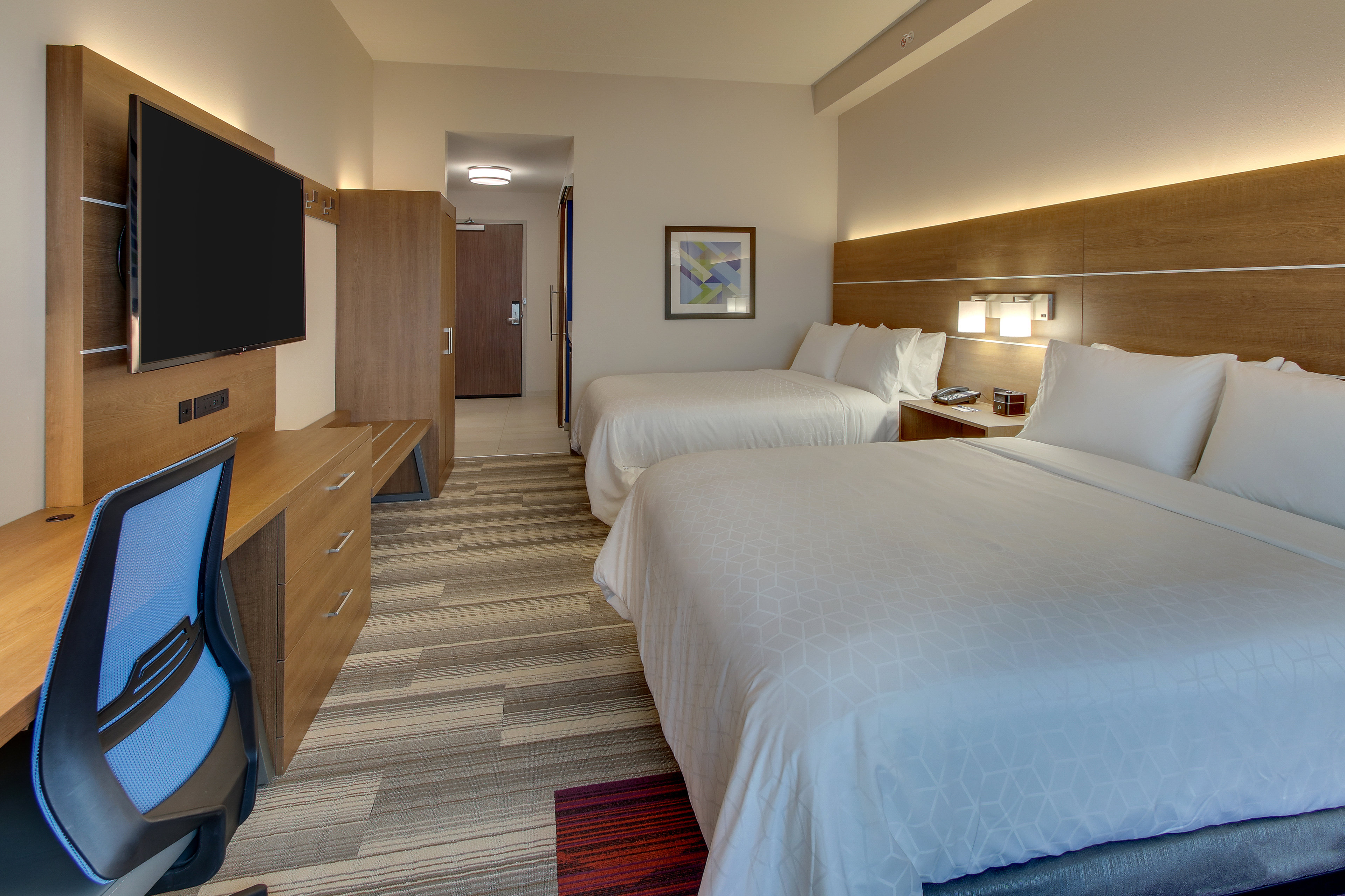 hol inn exp nashville metrocenter downtown