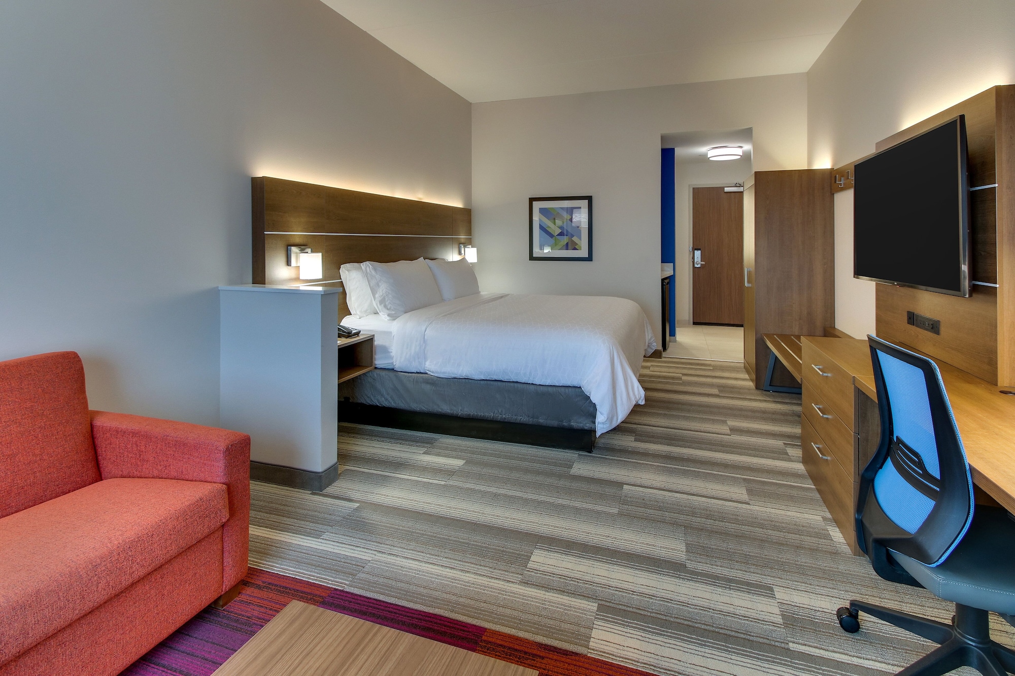 hol inn exp nashville metrocenter downtown