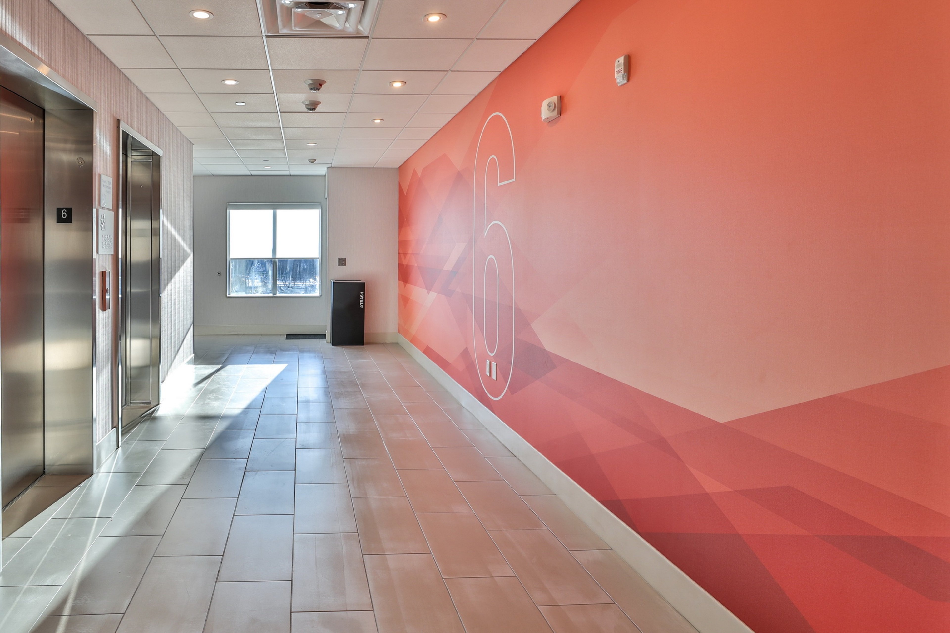 hol inn exp nashville metrocenter downtown