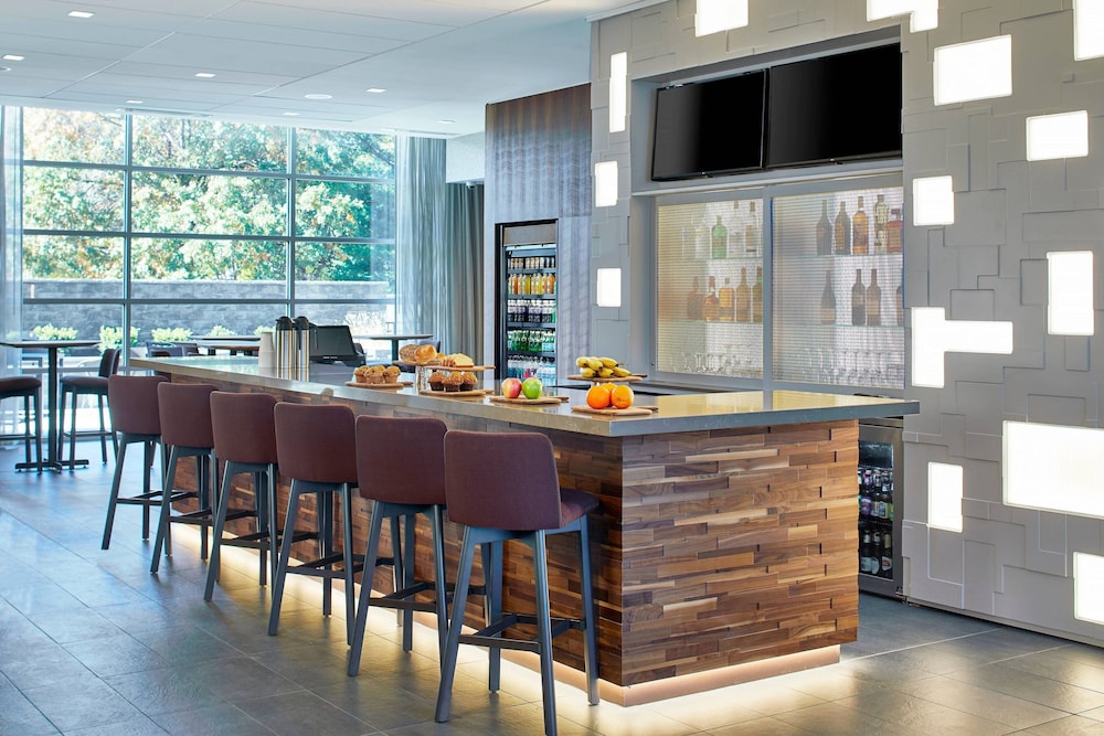 courtyard by marriott albany airport