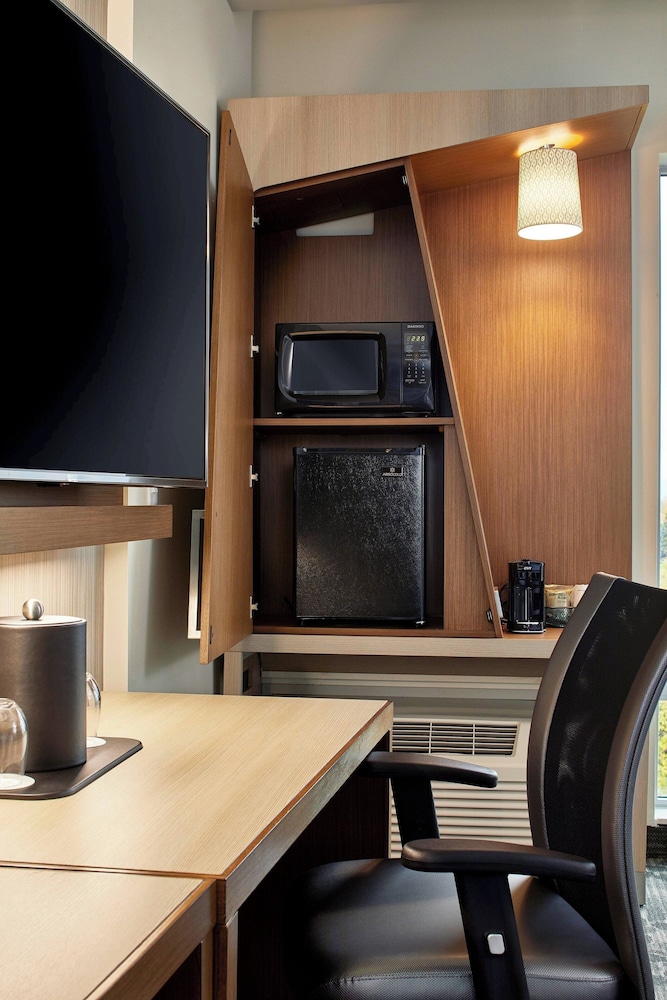 courtyard by marriott albany airport