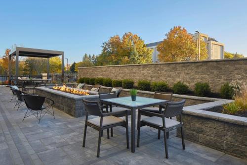 courtyard by marriott albany airport
