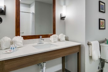 comfort suites desoto dallas south