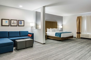 comfort suites desoto dallas south