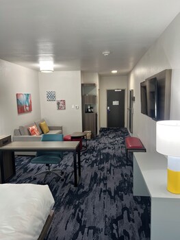 comfort suites desoto dallas south