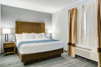 comfort suites desoto dallas south