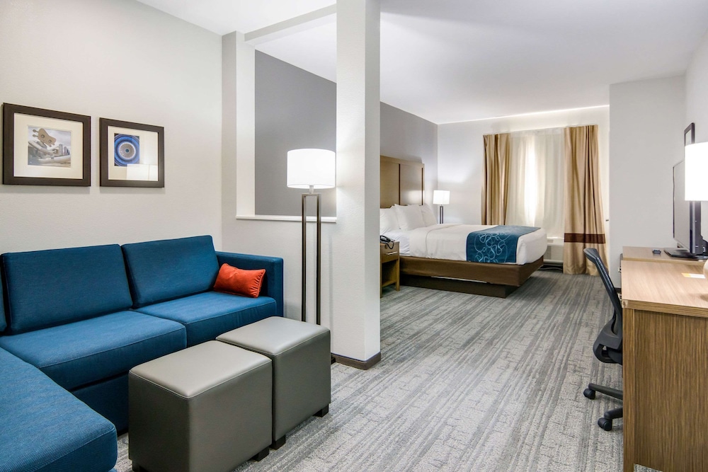 comfort suites desoto dallas south