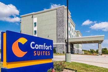comfort suites desoto dallas south