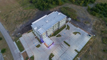 comfort suites desoto dallas south