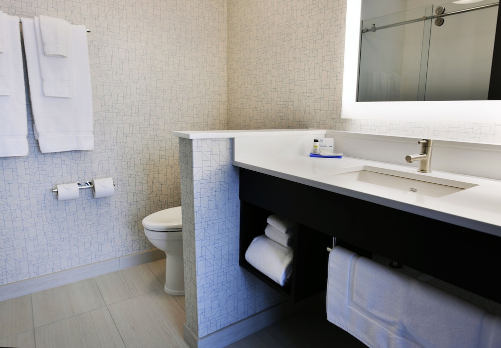 holiday inn express jersey city holland tunnel