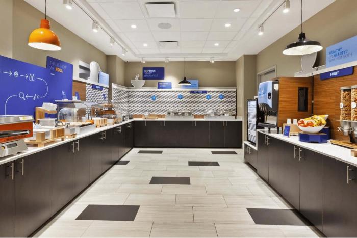 holiday inn express jersey city holland tunnel