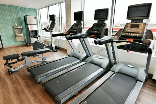 holiday inn express jersey city holland tunnel