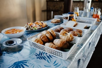 Kaiviti Motel,Shefa>>Port Vila,3 star