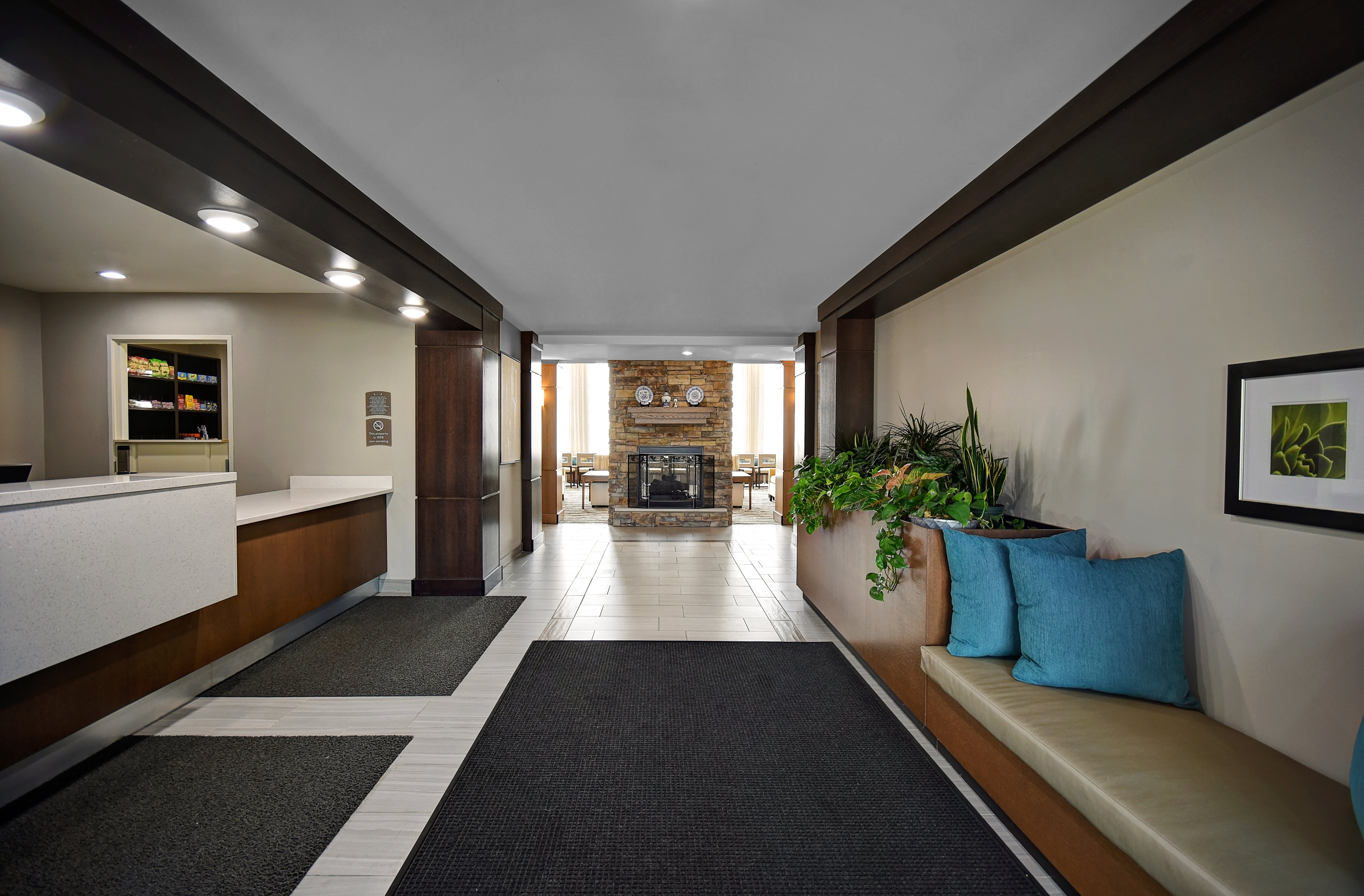 staybridge suites holland an ihg hotel