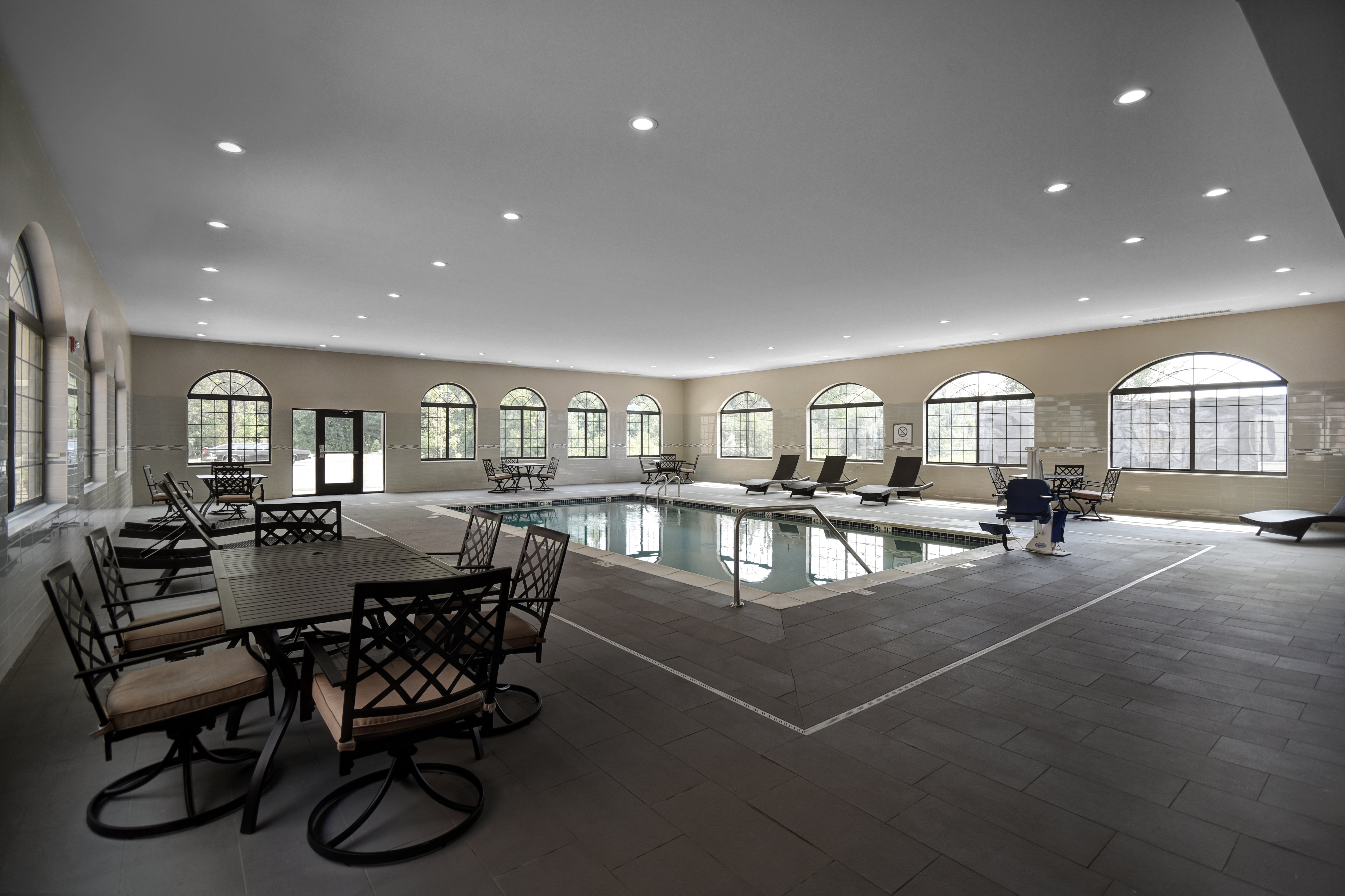 staybridge suites holland an ihg hotel