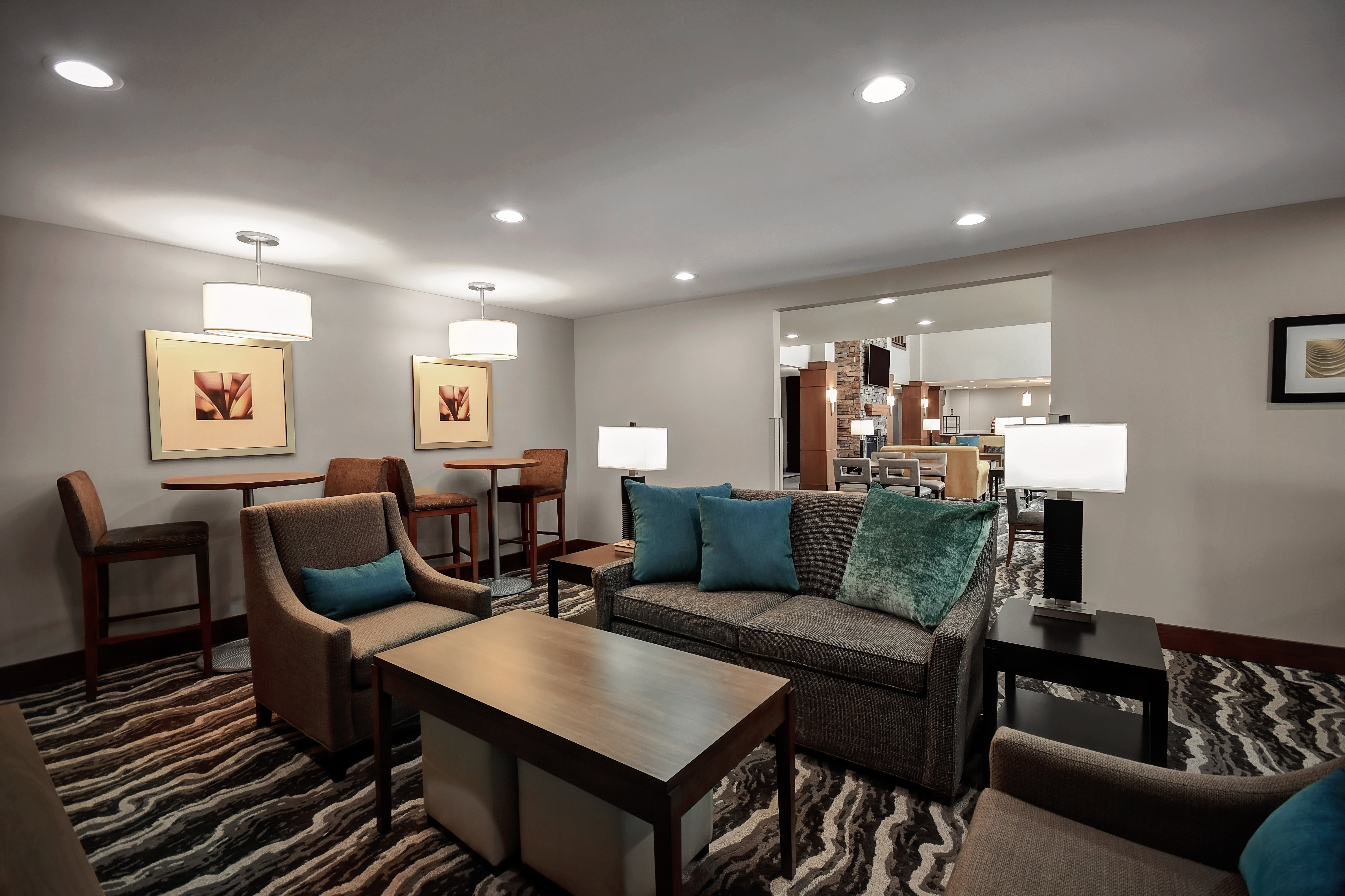 staybridge suites holland an ihg hotel