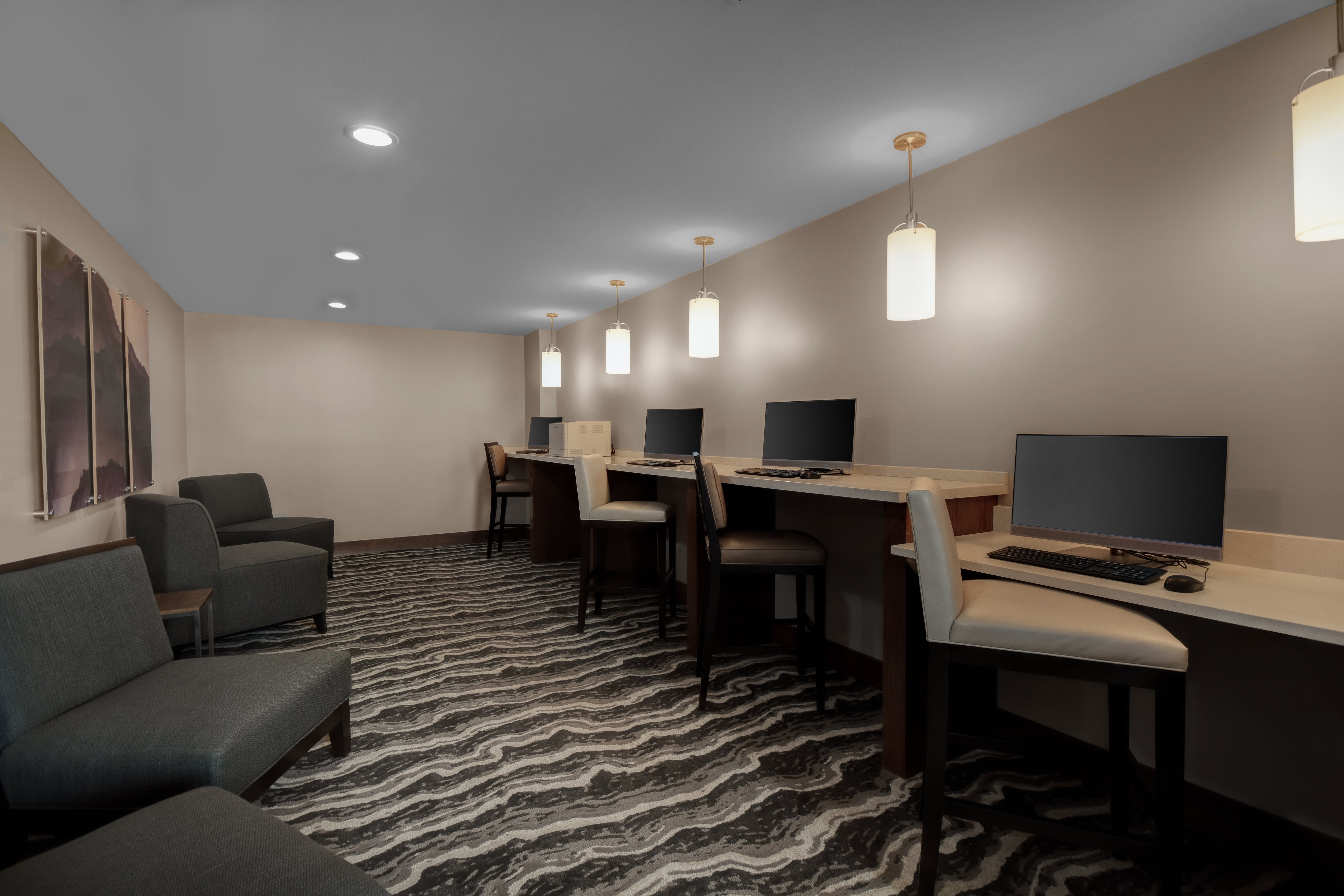 staybridge suites holland an ihg hotel