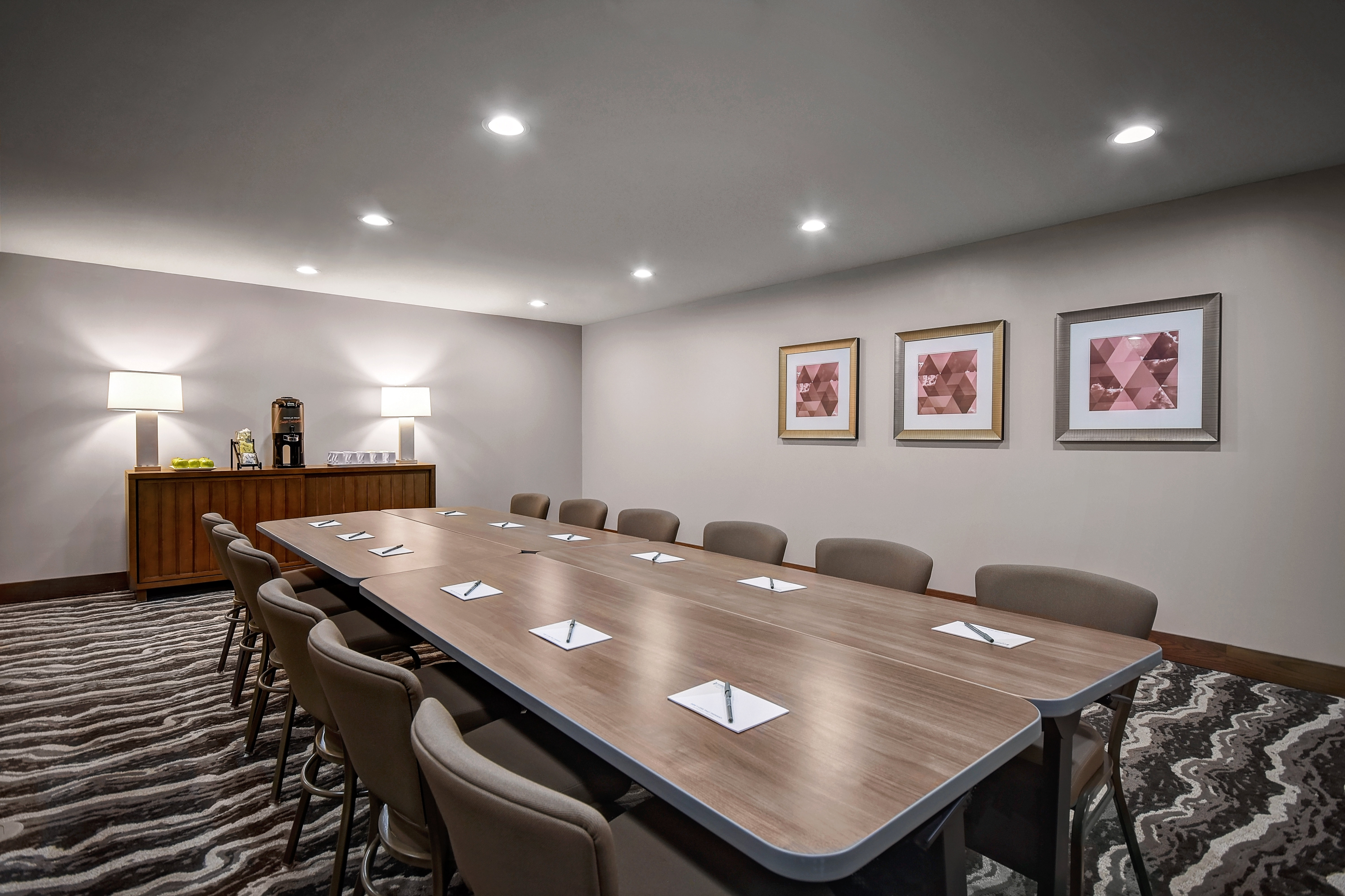 staybridge suites holland an ihg hotel