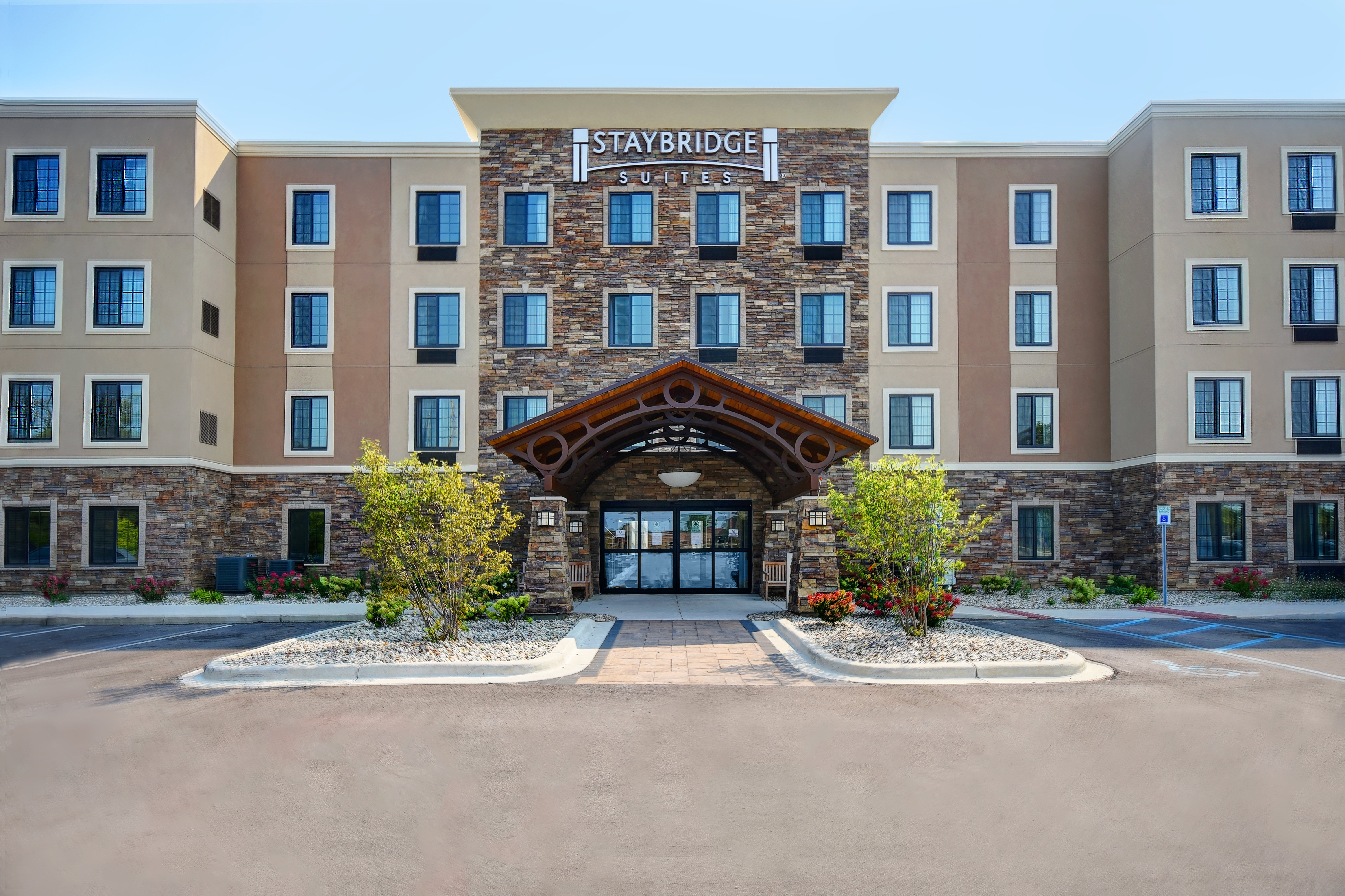 staybridge suites holland an ihg hotel