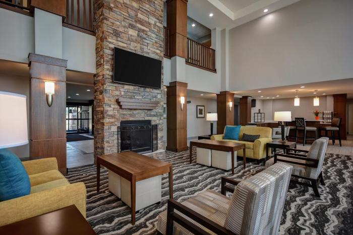 staybridge suites holland an ihg hotel
