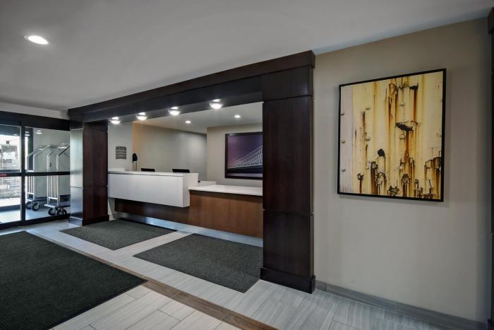 staybridge suites holland an ihg hotel
