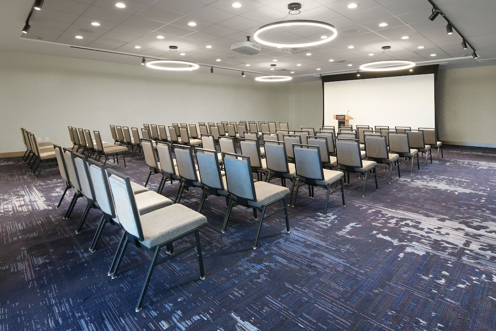 aloft dallas euless