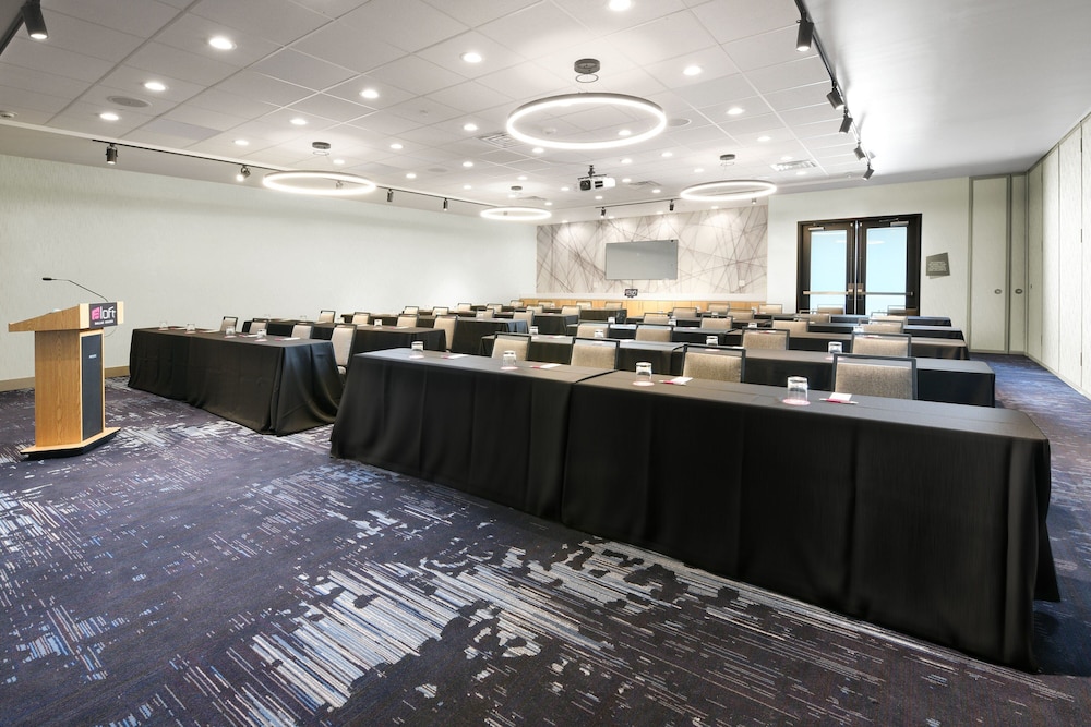 aloft dallas euless