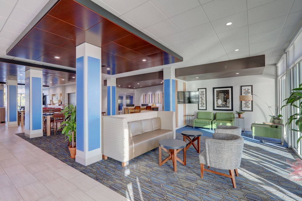 holiday inn express and suites auburn downtown an ihg hotel