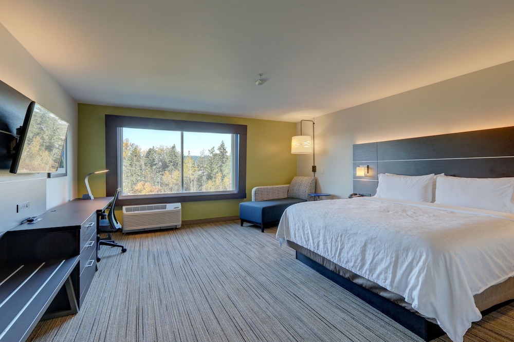holiday inn express and suites auburn downtown an ihg hotel