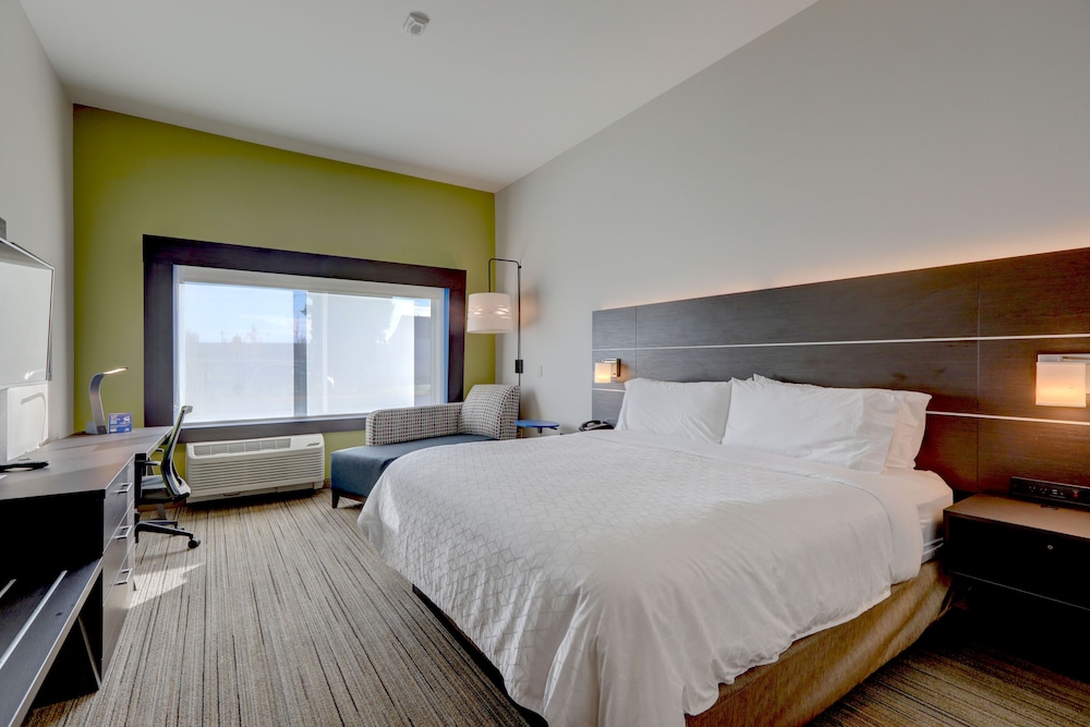 holiday inn express and suites auburn downtown an ihg hotel