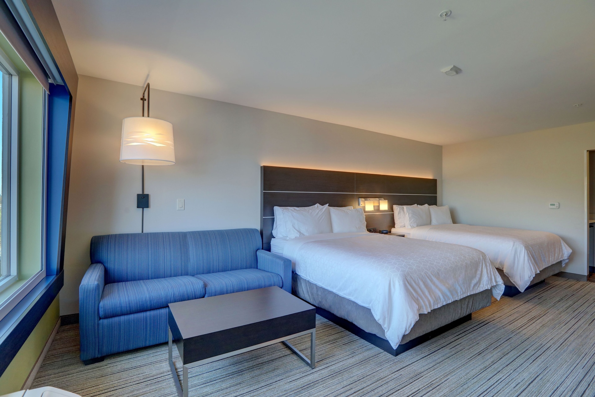 holiday inn express and suites auburn downtown an ihg hotel