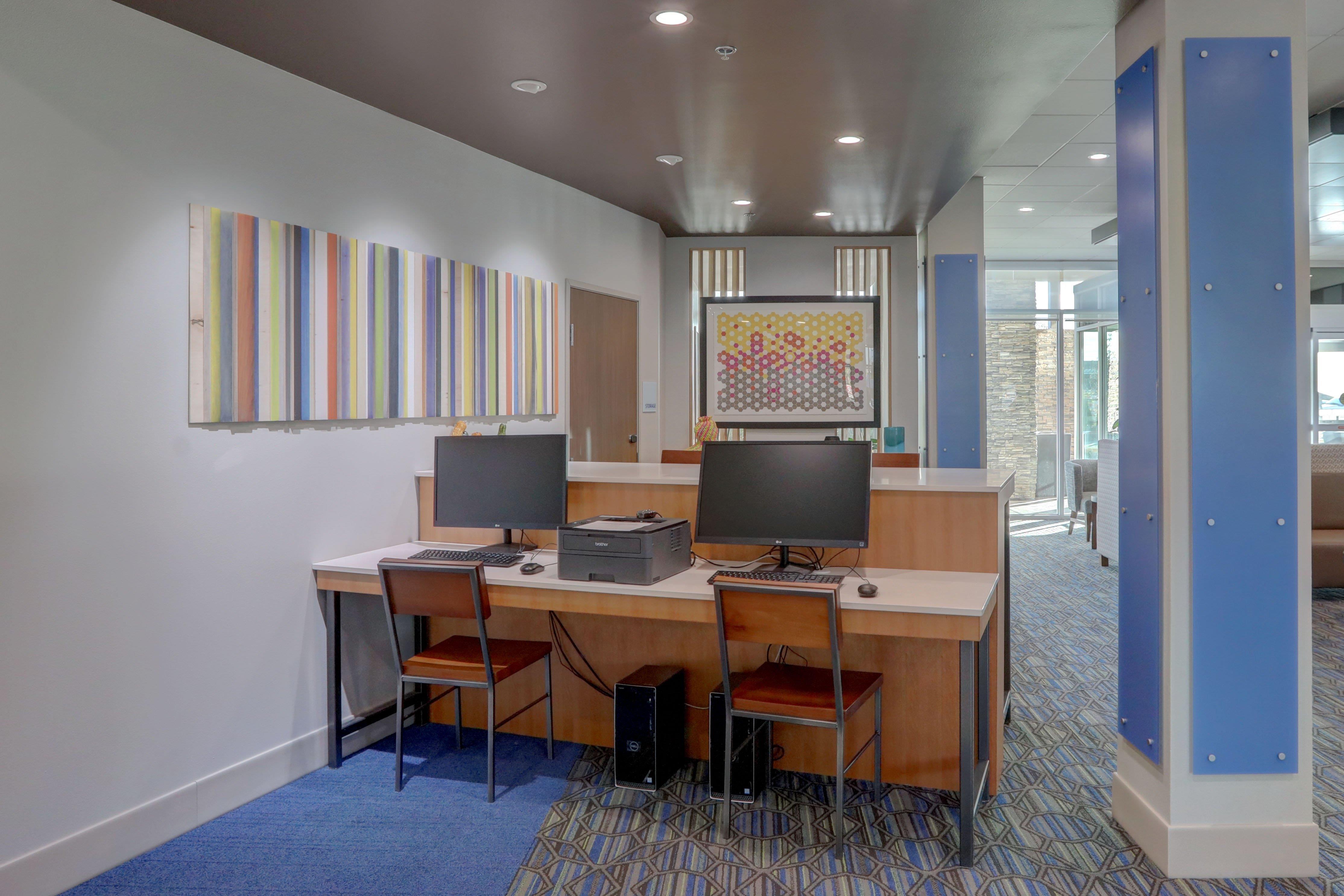 holiday inn express and suites auburn downtown an ihg hotel