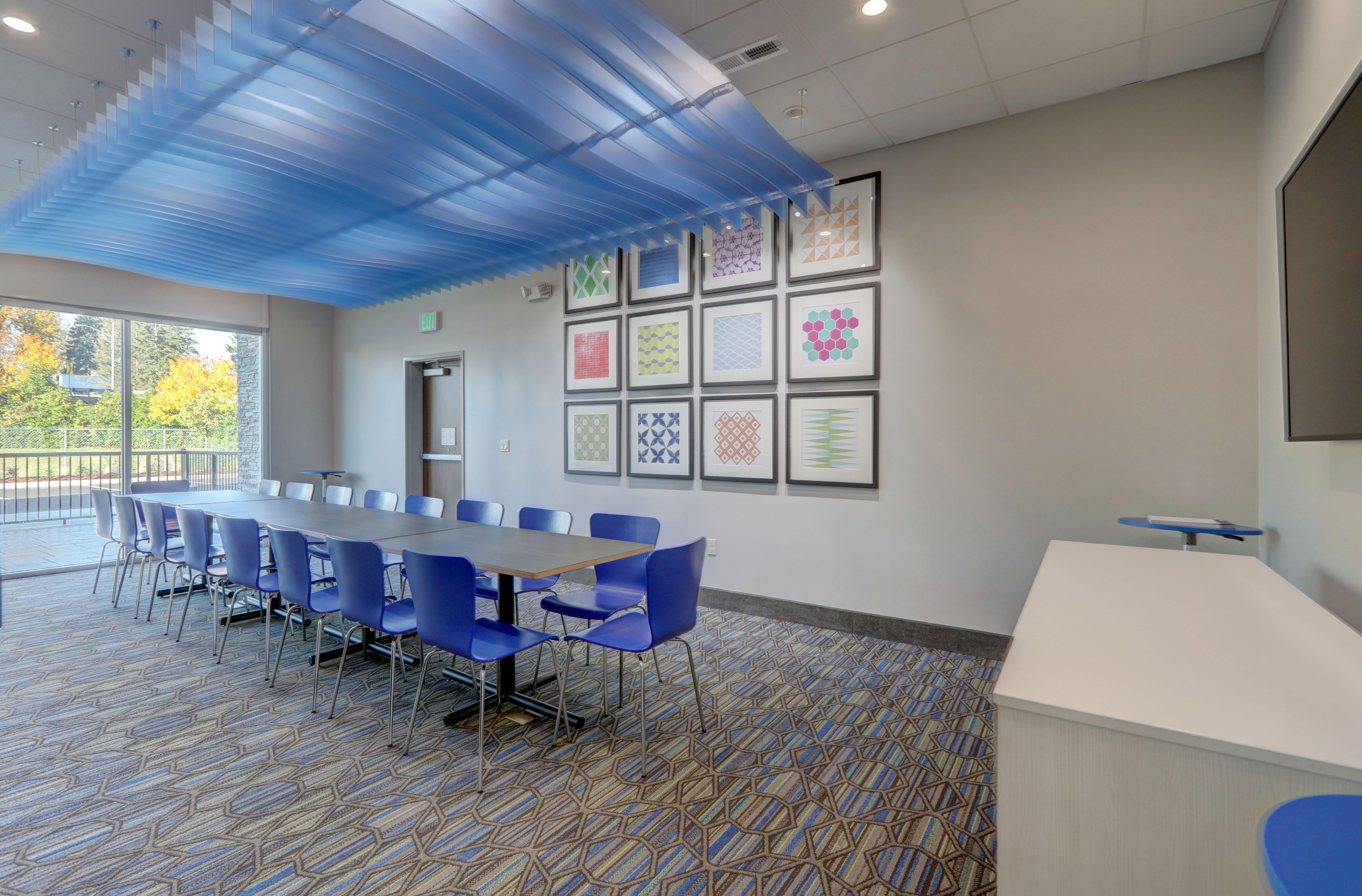 holiday inn express and suites auburn downtown an ihg hotel