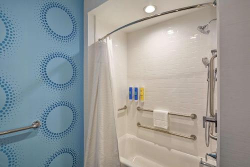 tru by hilton corpus christi south padre island dr