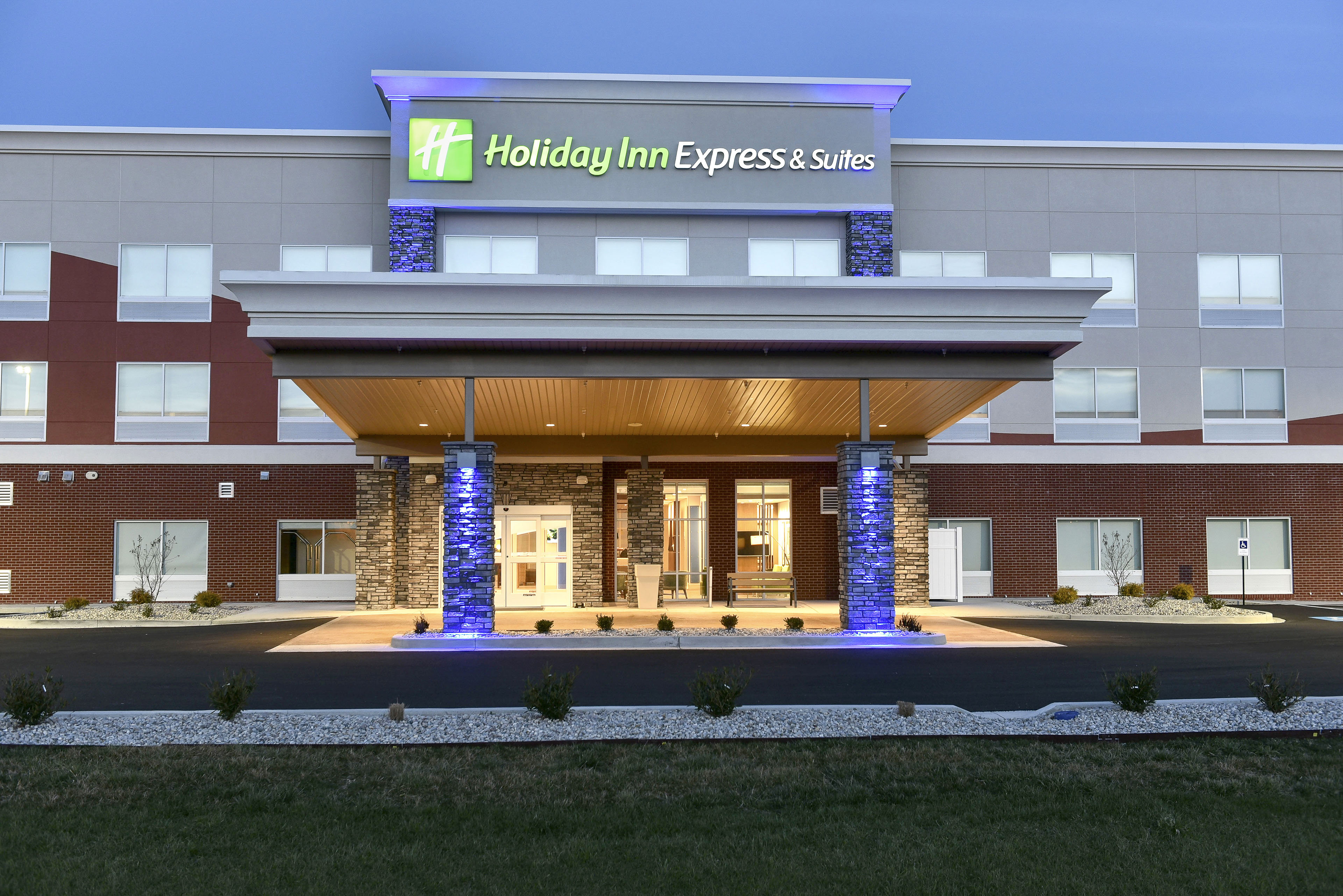 holiday inn express and suites madisonville an ihg hotel