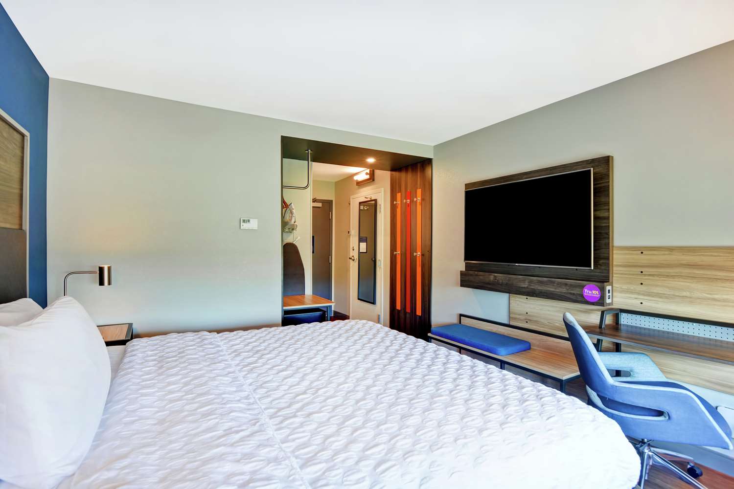 tru by hilton middletown