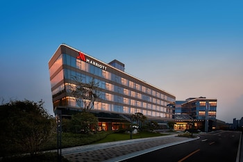 xuzhou marriott hotel lakeview