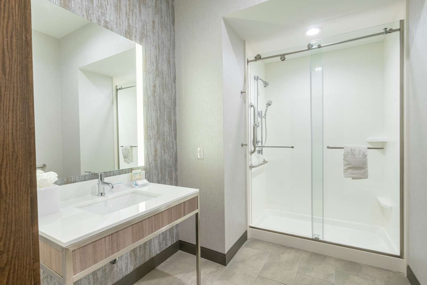 hilton garden inn wichita downtown