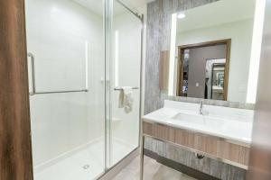 hilton garden inn wichita downtown