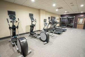 hilton garden inn wichita downtown