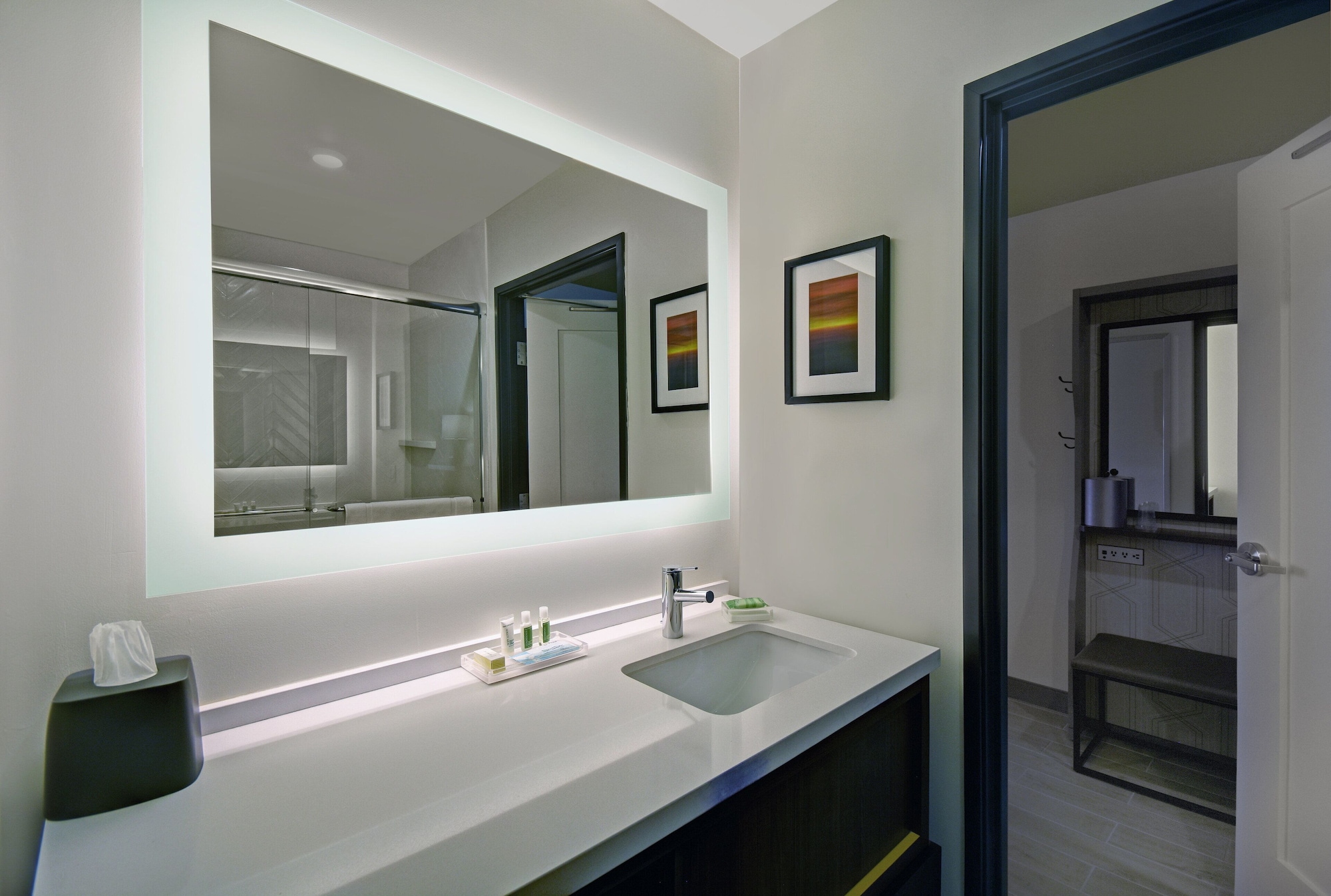 holiday inn grand rapids north walker an ihg hotel