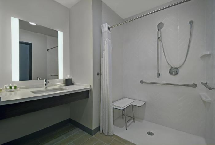 holiday inn grand rapids north walker an ihg hotel