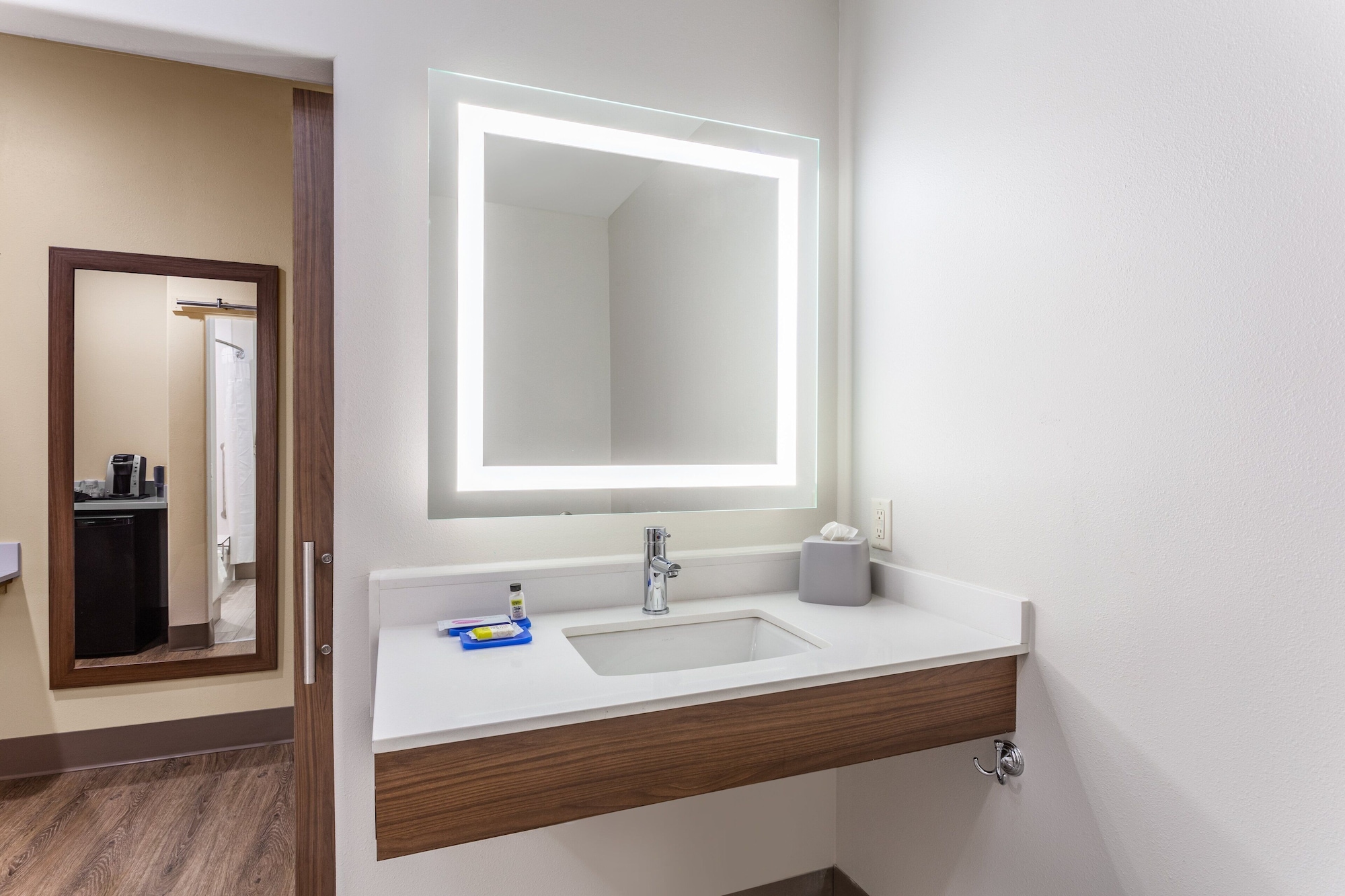 holiday inn express kearney an ihg hotel