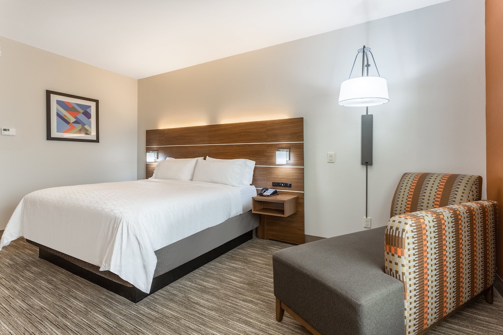 holiday inn express kearney an ihg hotel