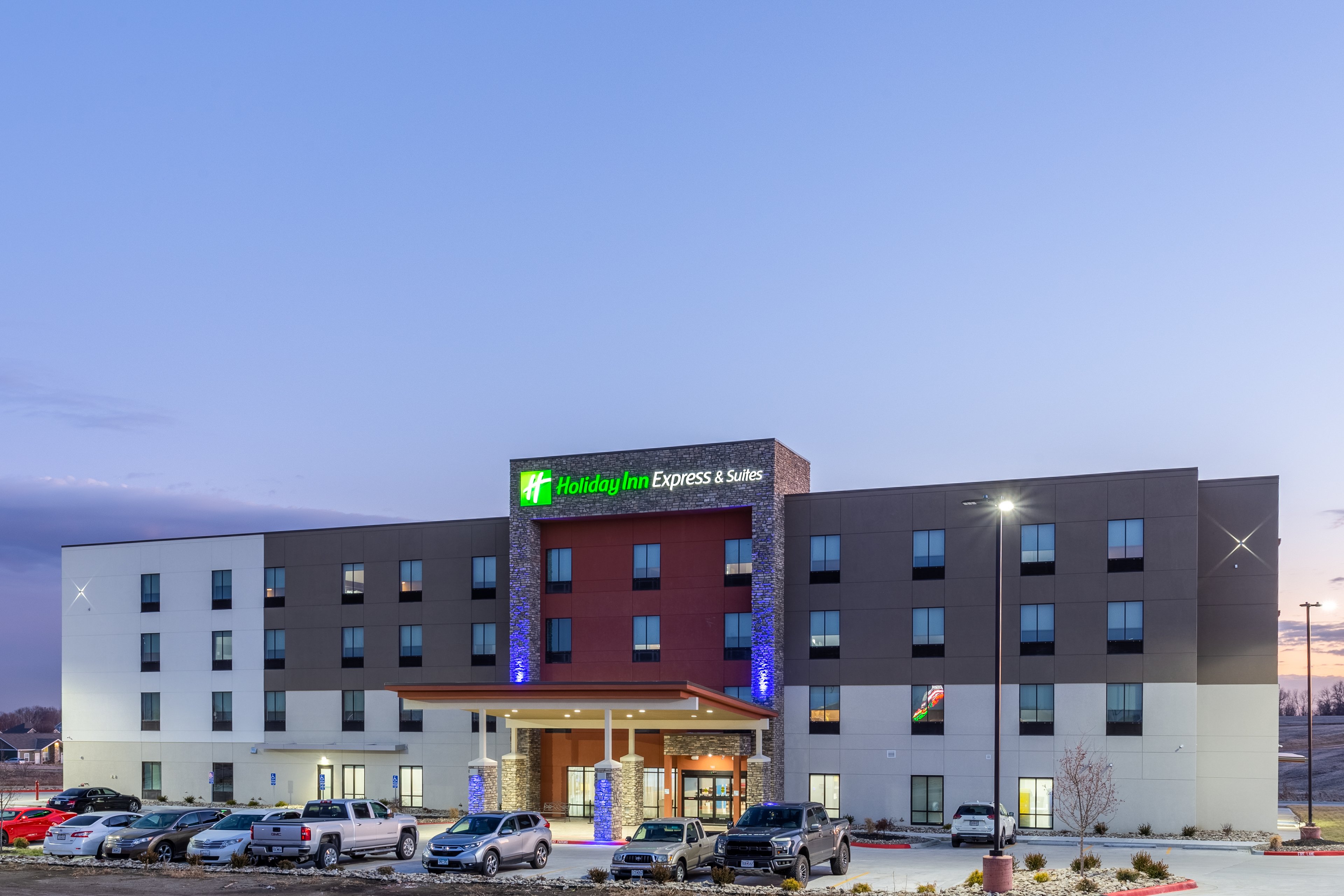 holiday inn express kearney an ihg hotel